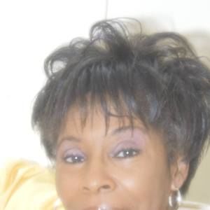 Meet your Posher, Phyllis